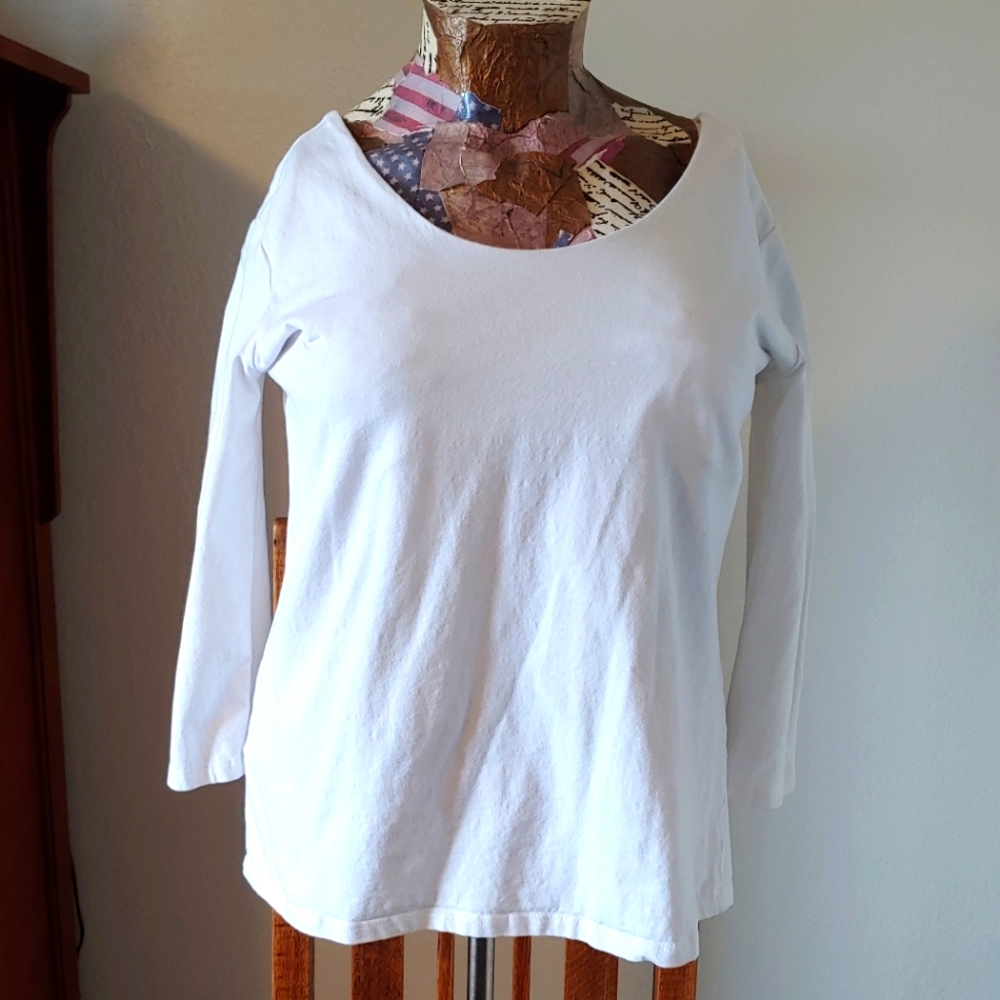 White Cotton Blend Firm Fitting 3/4 Sleeve Top By Linda Leal